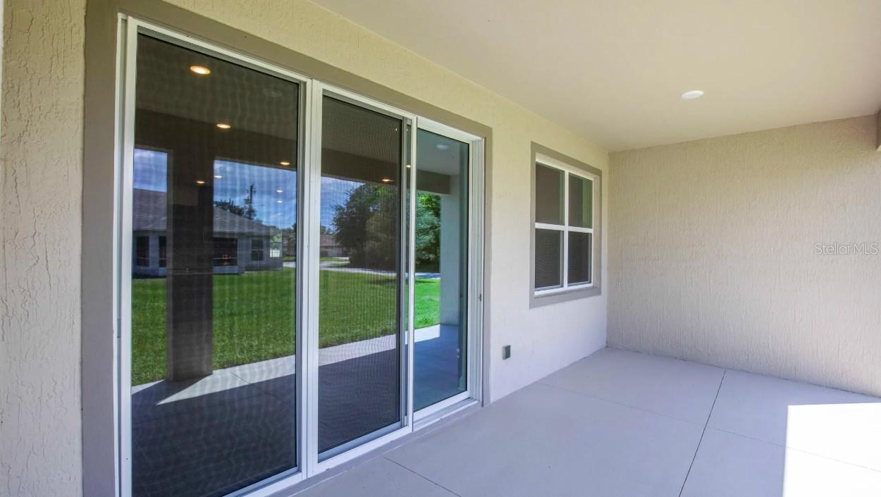 Image 18 of 26 For 851 Hawthorne Berry Road