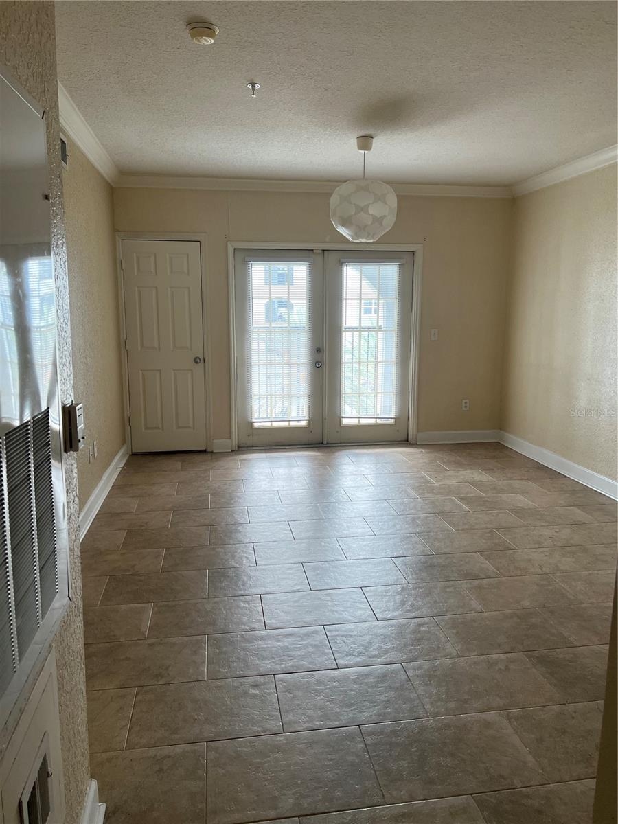 Image 5 of 7 For 206 South Street 2063