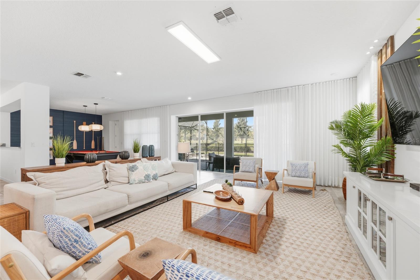 Image 5 of 25 For 8967 Amelia Downs Trail