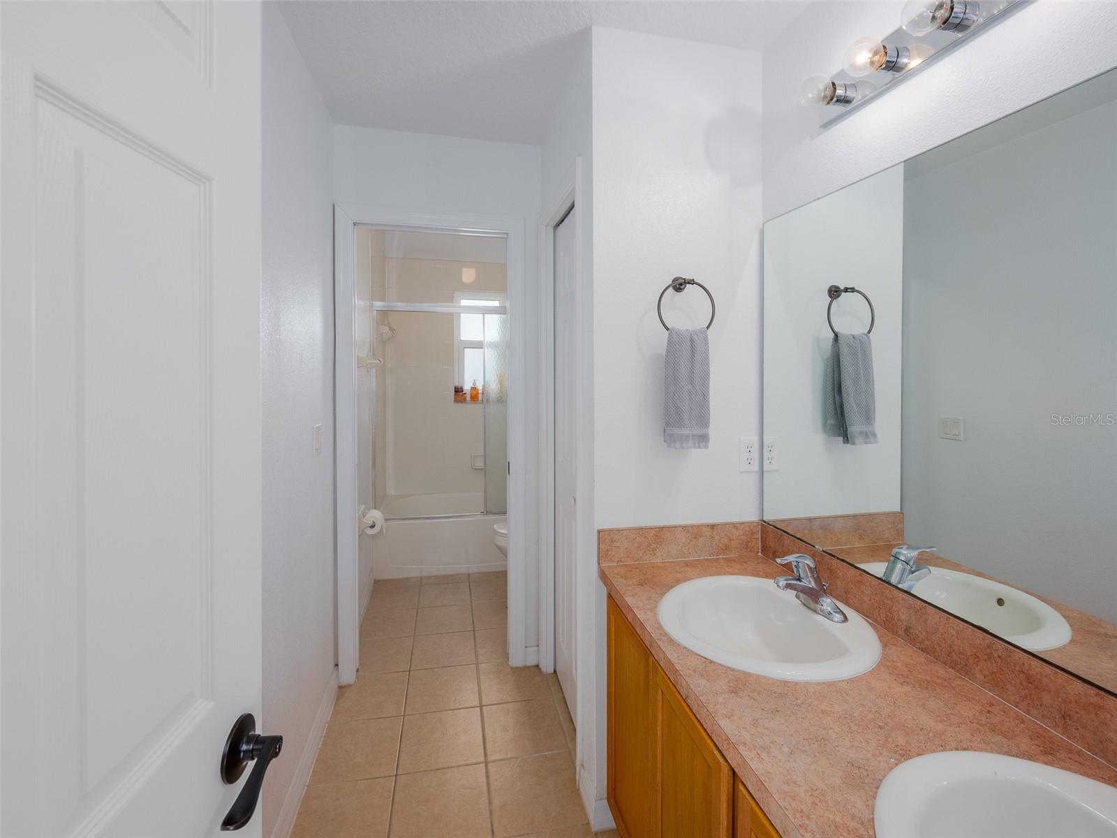 Image 20 of 42 For 1804 Grand Rue Drive