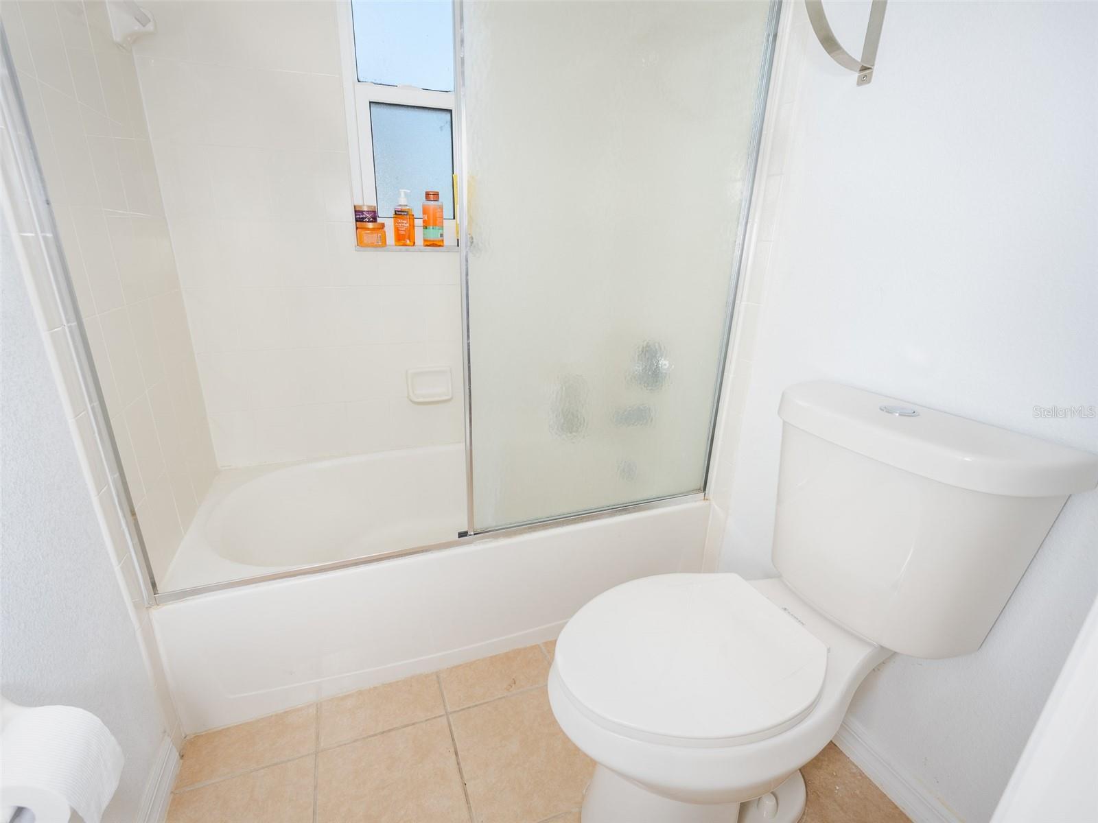 Image 21 of 42 For 1804 Grand Rue Drive