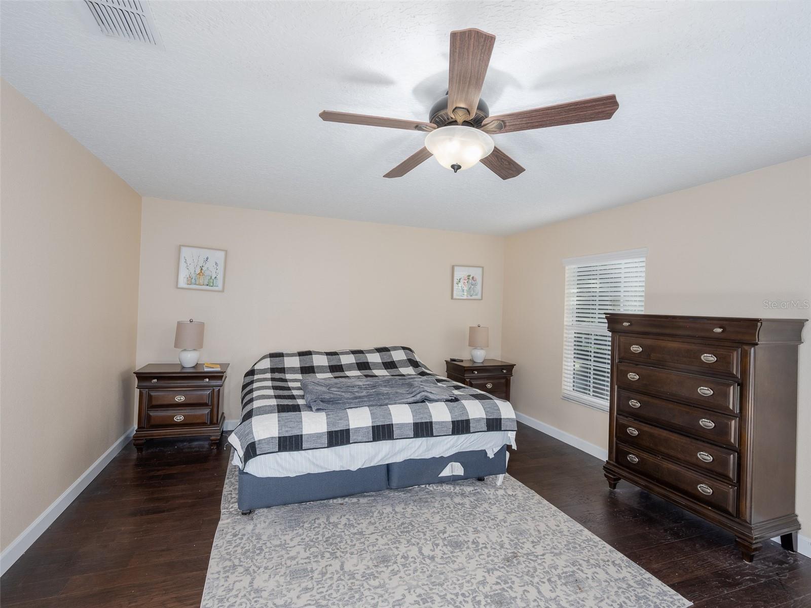 Image 23 of 42 For 1804 Grand Rue Drive