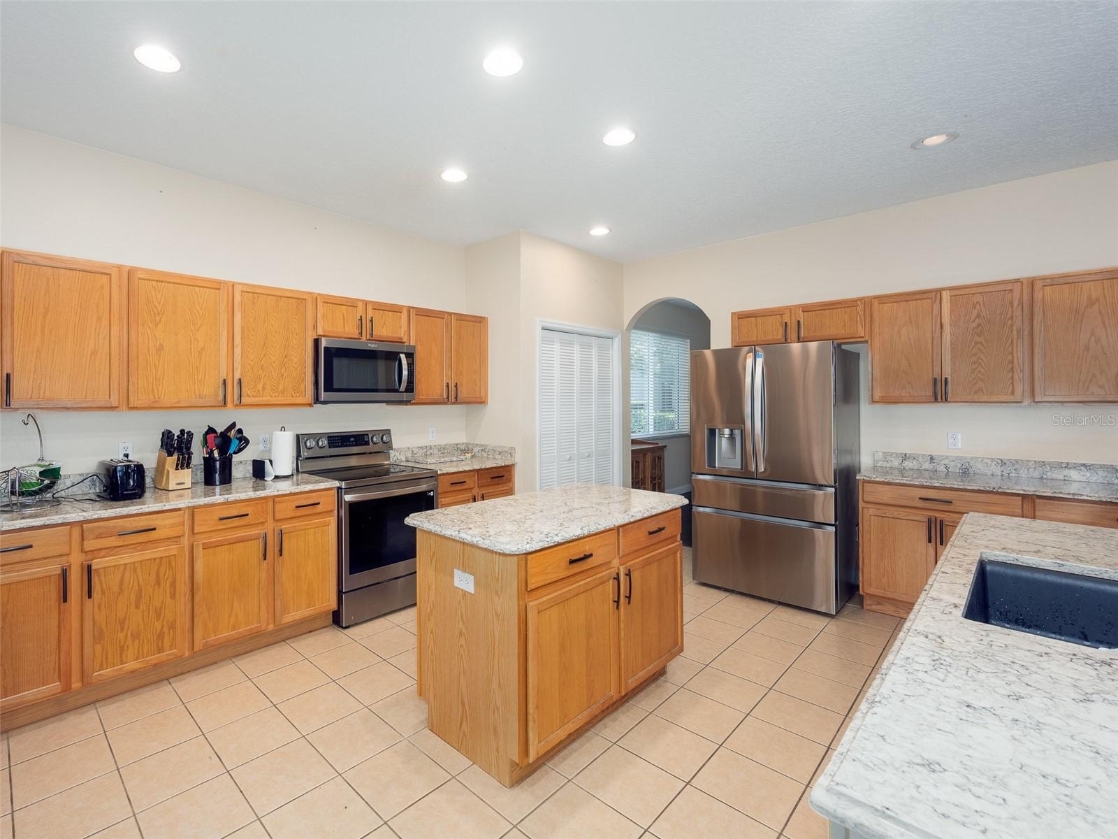 Image 8 of 42 For 1804 Grand Rue Drive