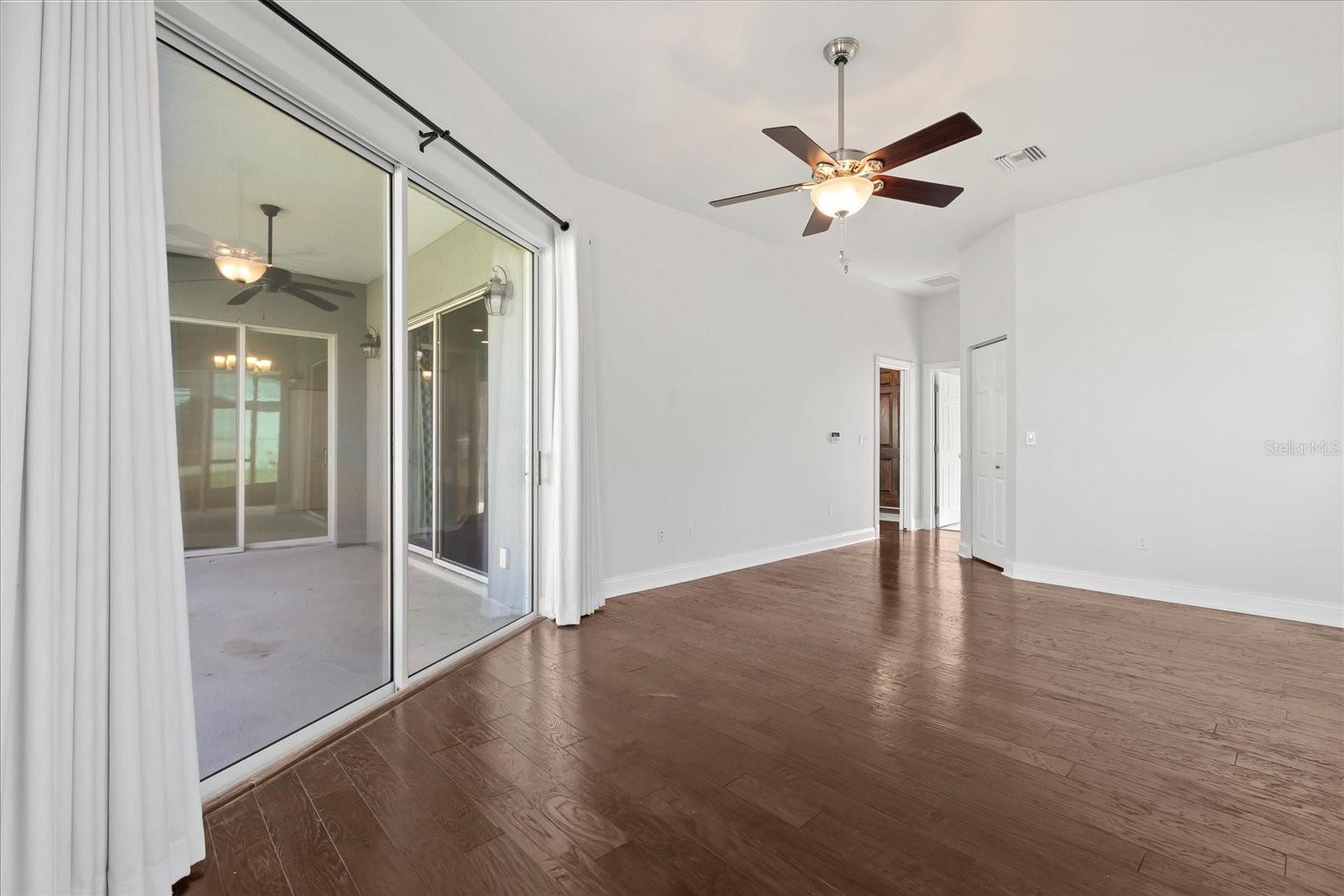 Image 9 of 20 For 11411 Sw 139th Place