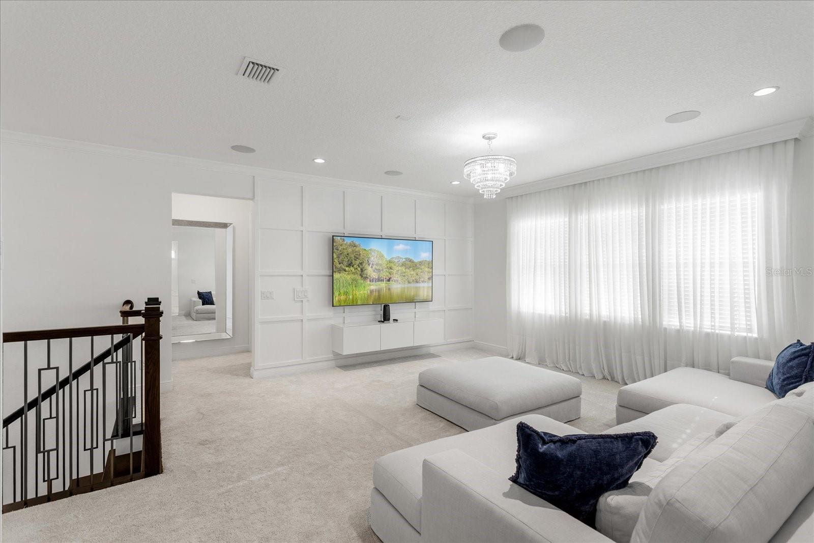 Image 17 of 46 For 15136 Canoe Place