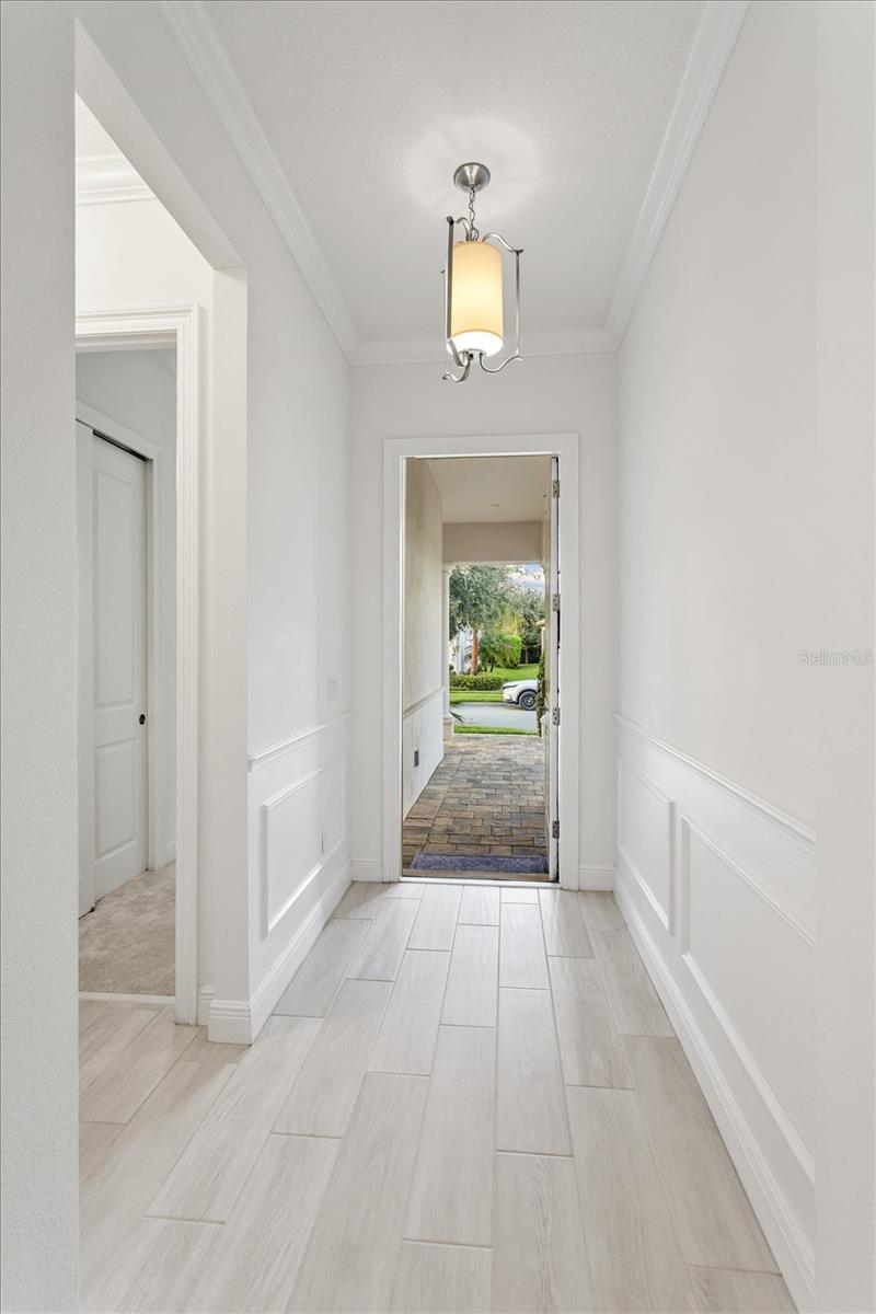 Image 5 of 46 For 15136 Canoe Place