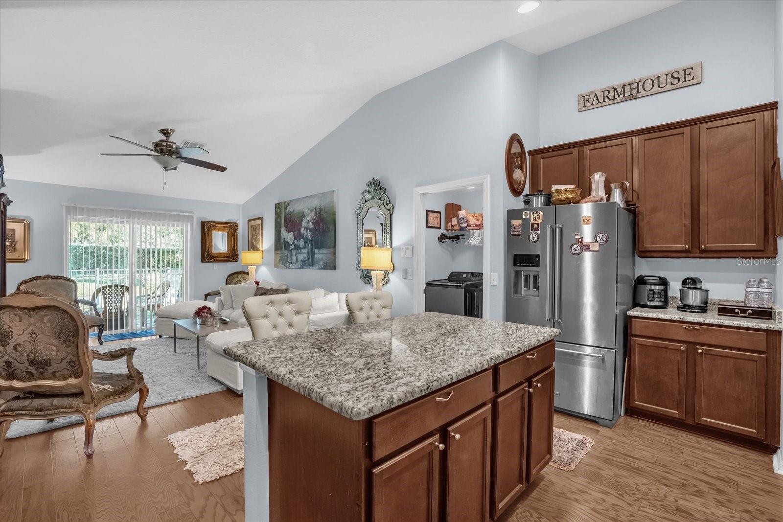 Image 11 of 33 For 869 Bending Oak Trail