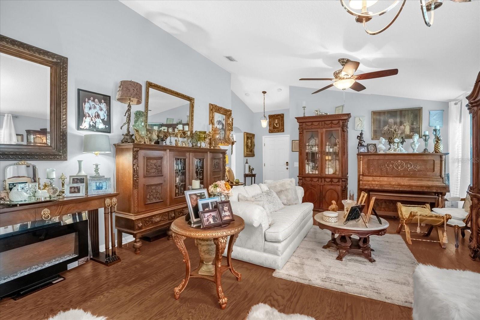 Image 13 of 33 For 869 Bending Oak Trail