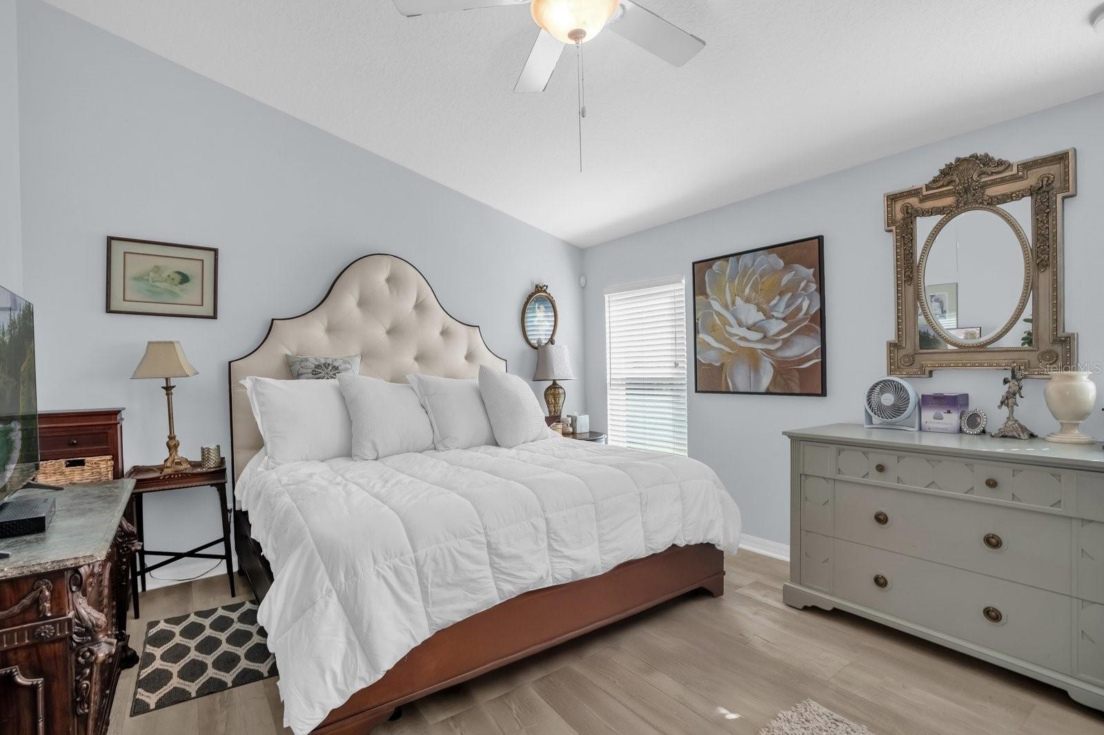 Image 14 of 33 For 869 Bending Oak Trail