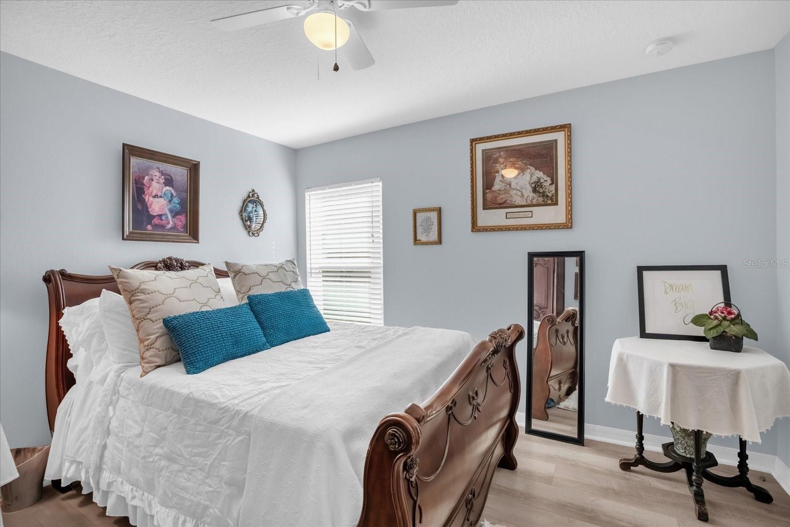 Image 19 of 33 For 869 Bending Oak Trail