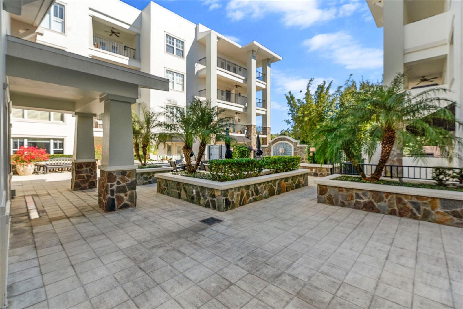 Image 36 of 43 For 630 Vassar Street 2204