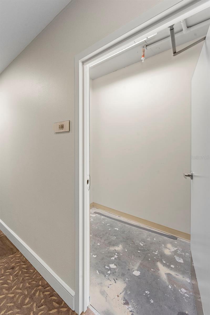 Image 39 of 43 For 630 Vassar Street 2204