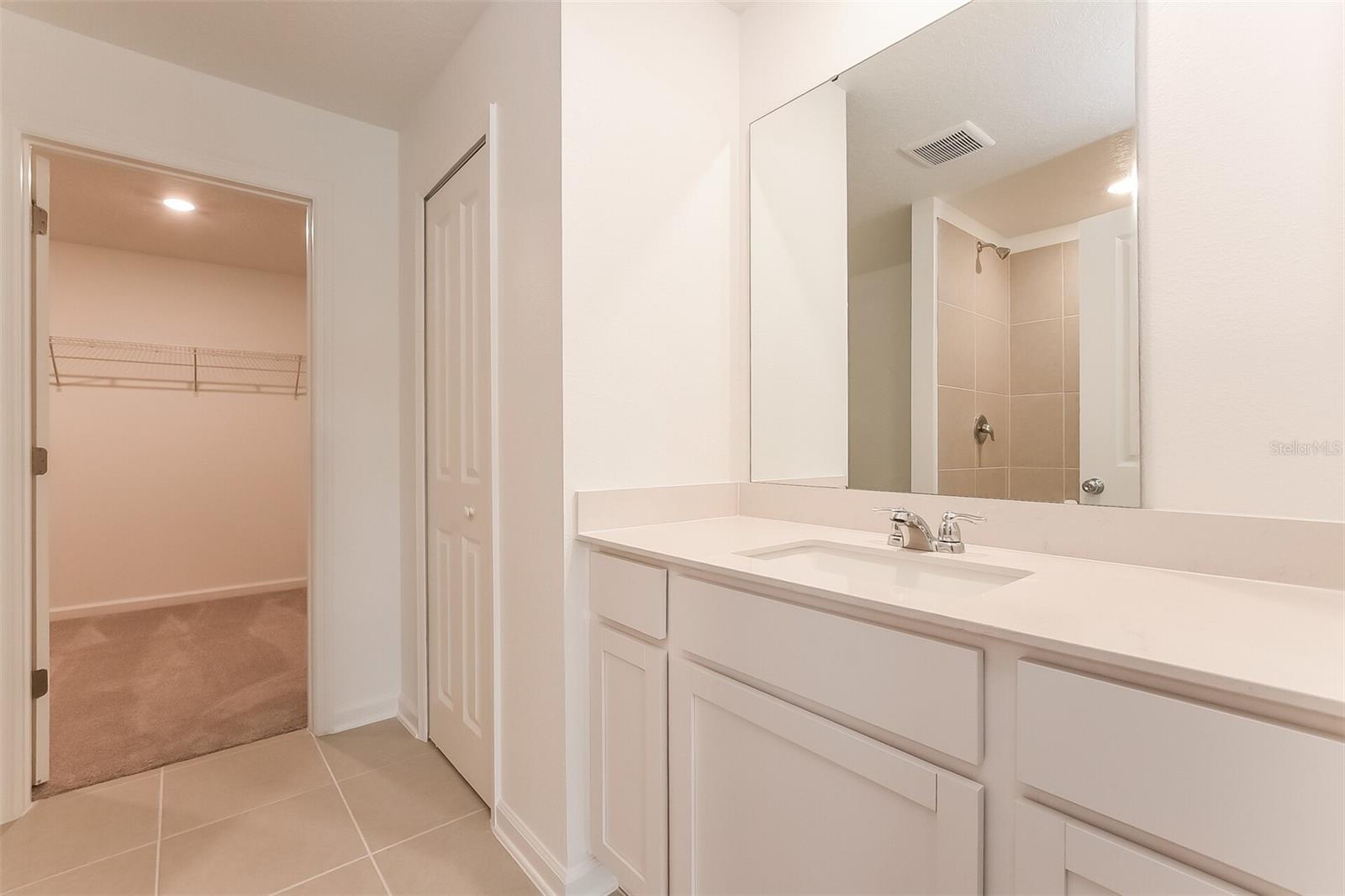 Image 14 of 16 For 1370 Inkberry Circle