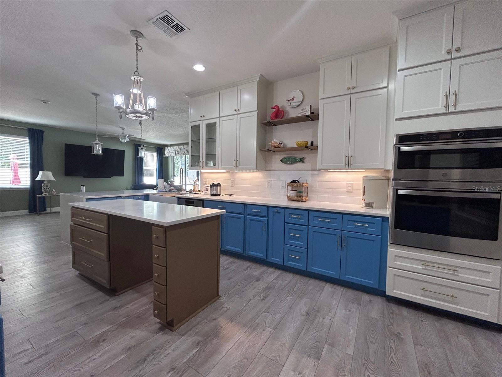 Image 5 of 12 For 1013 Flagstone Court