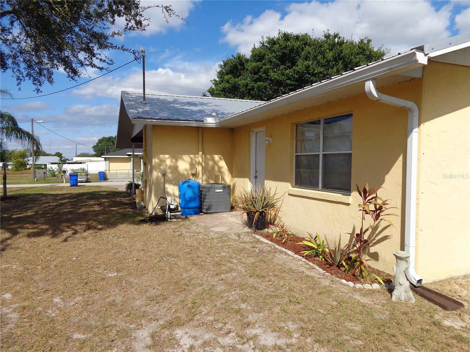 Image 5 of 13 For 2443 Newton Road