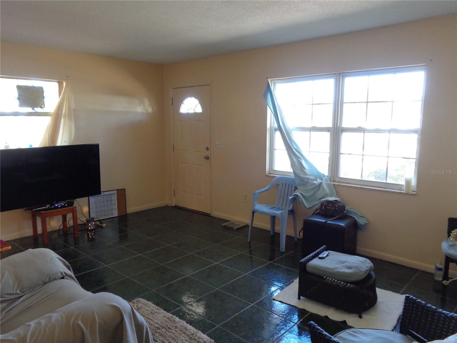 Image 9 of 13 For 2443 Newton Road