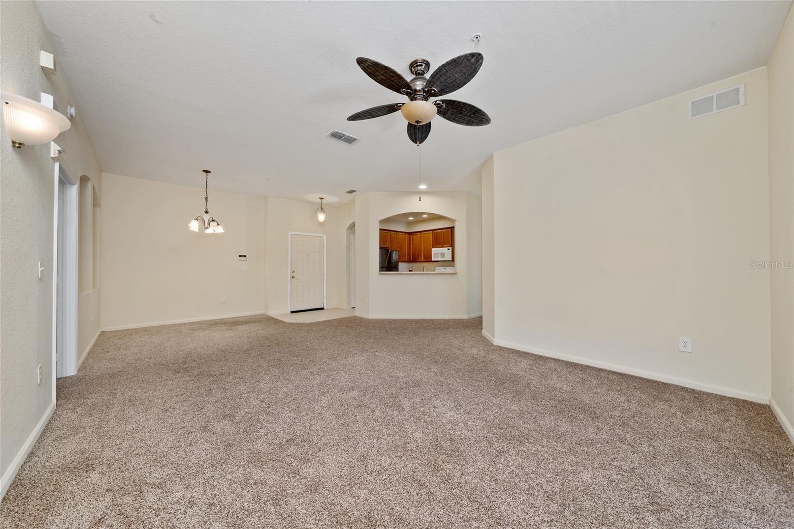 Image 10 of 31 For 3001 Greystone Loop 103