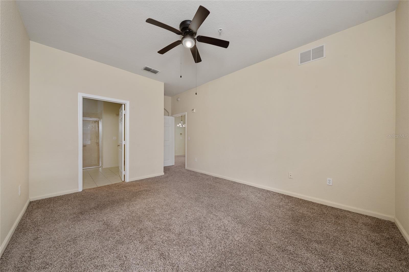 Image 15 of 31 For 3001 Greystone Loop 103