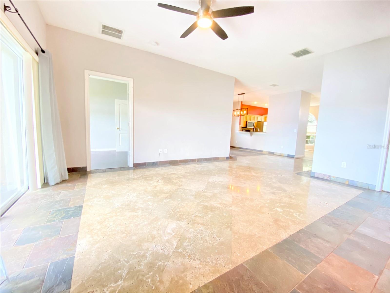 Image 13 of 60 For 4894 Waterside Pointe Circle