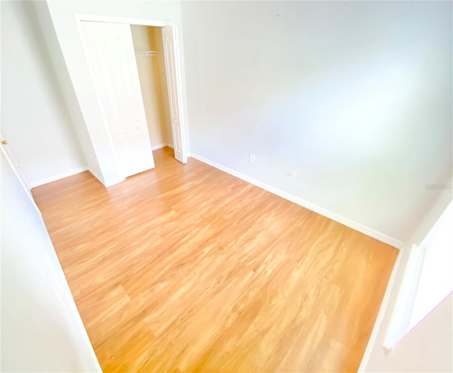 Image 27 of 60 For 4894 Waterside Pointe Circle