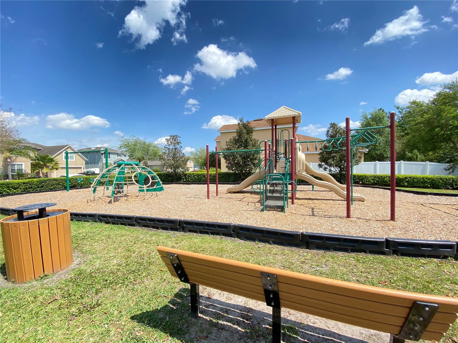 Image 5 of 60 For 4894 Waterside Pointe Circle