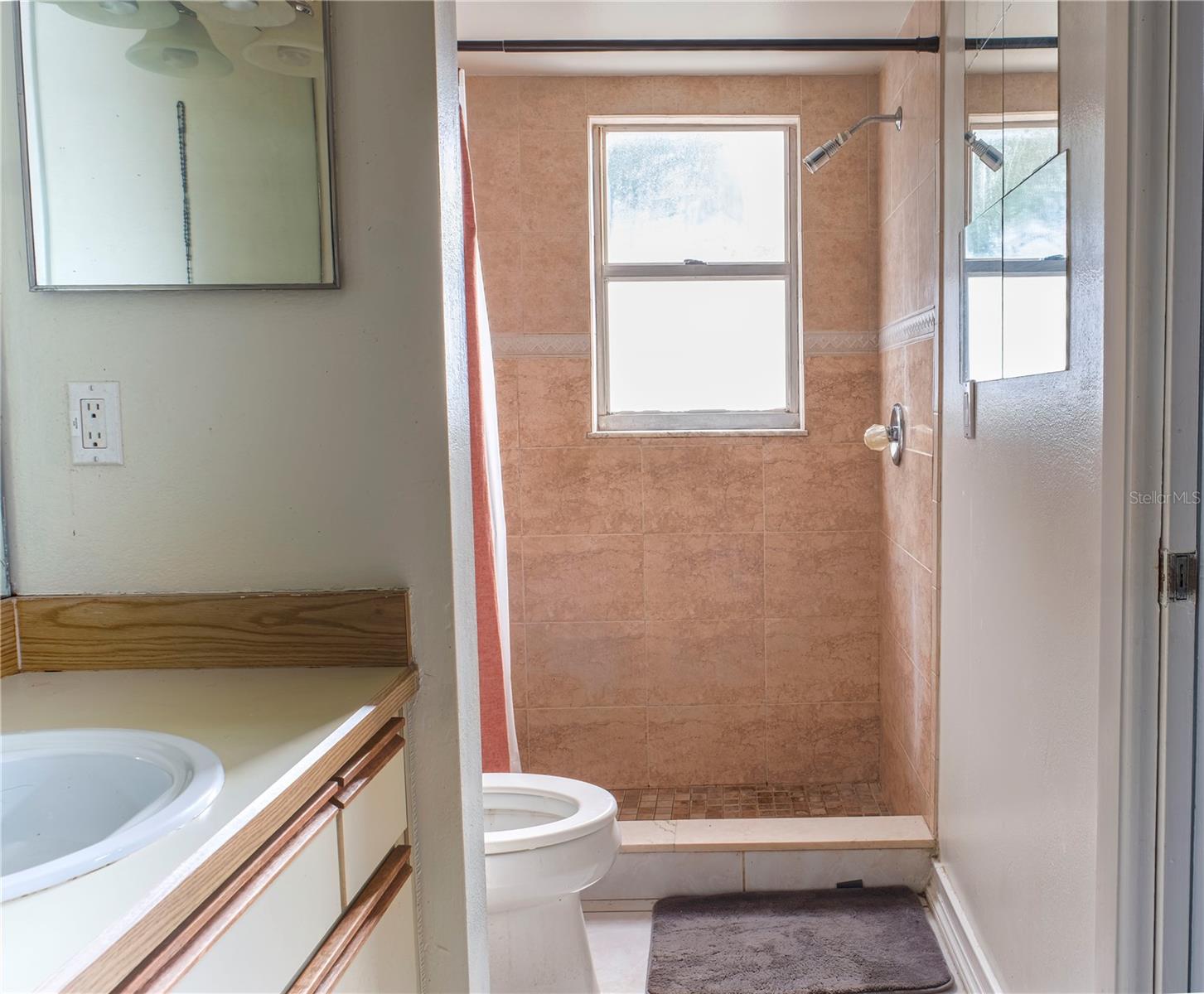 Image 17 of 33 For 602 Oak Manor Circle