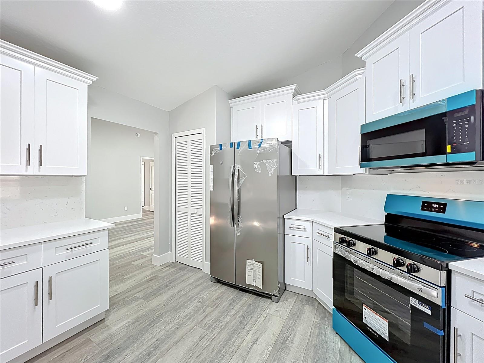 Image 24 of 55 For 1002 Beckstrom Drive