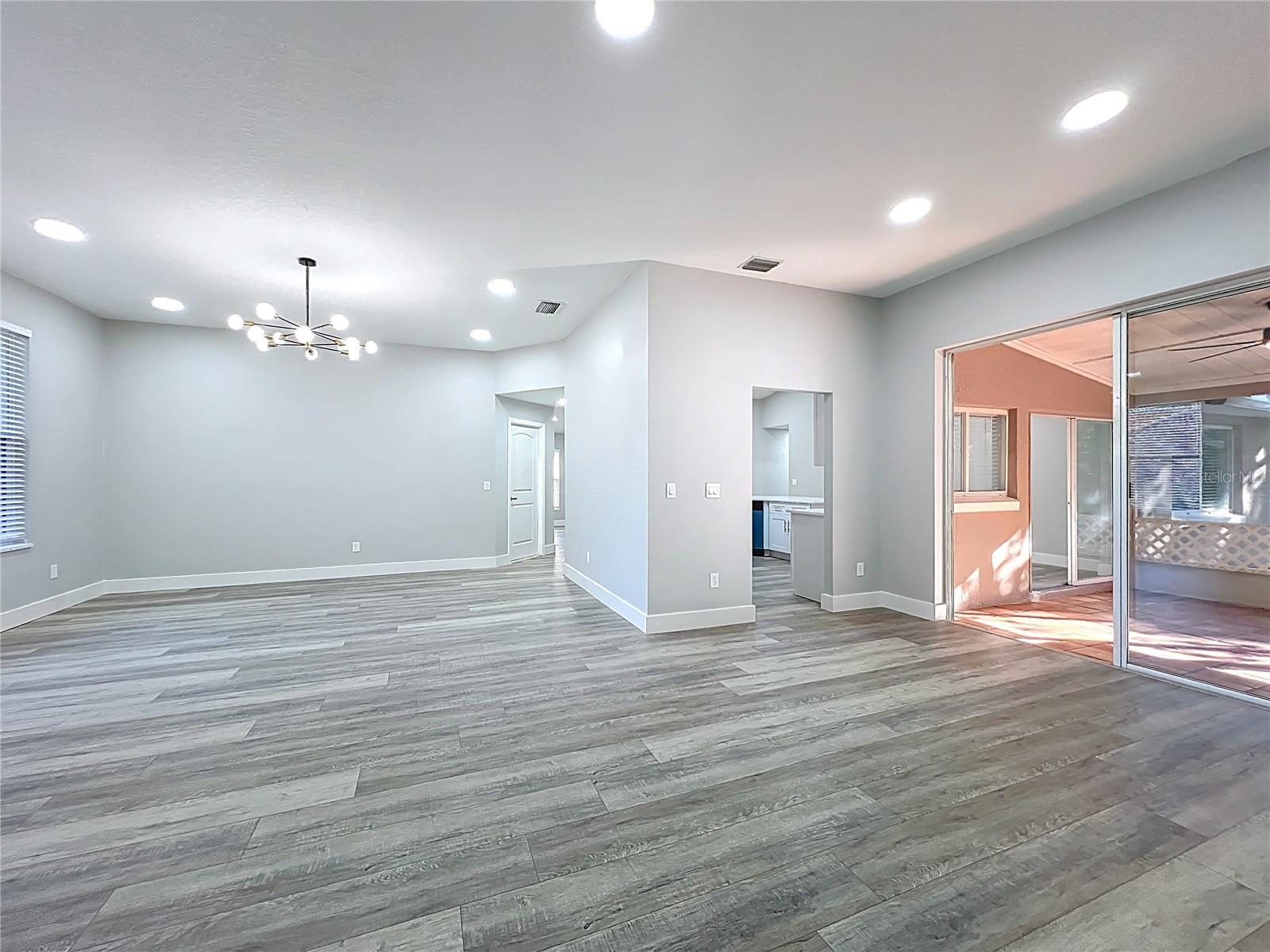 Image 29 of 55 For 1002 Beckstrom Drive