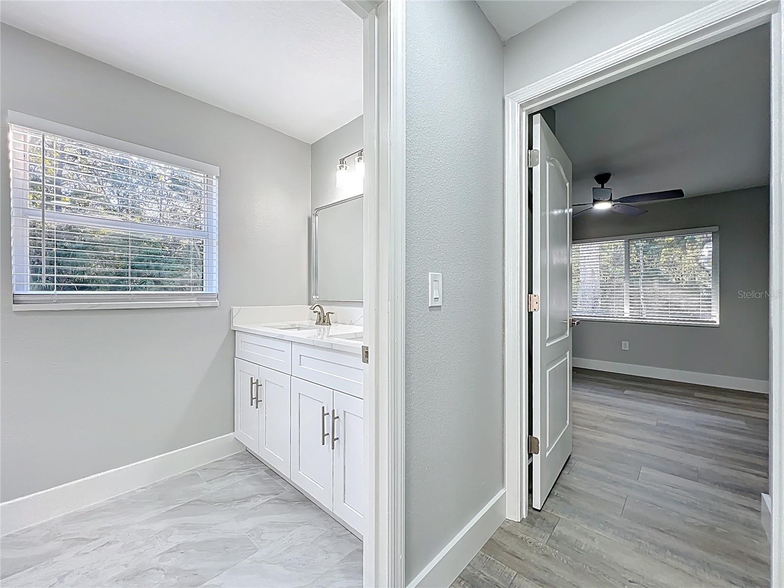 Image 34 of 55 For 1002 Beckstrom Drive