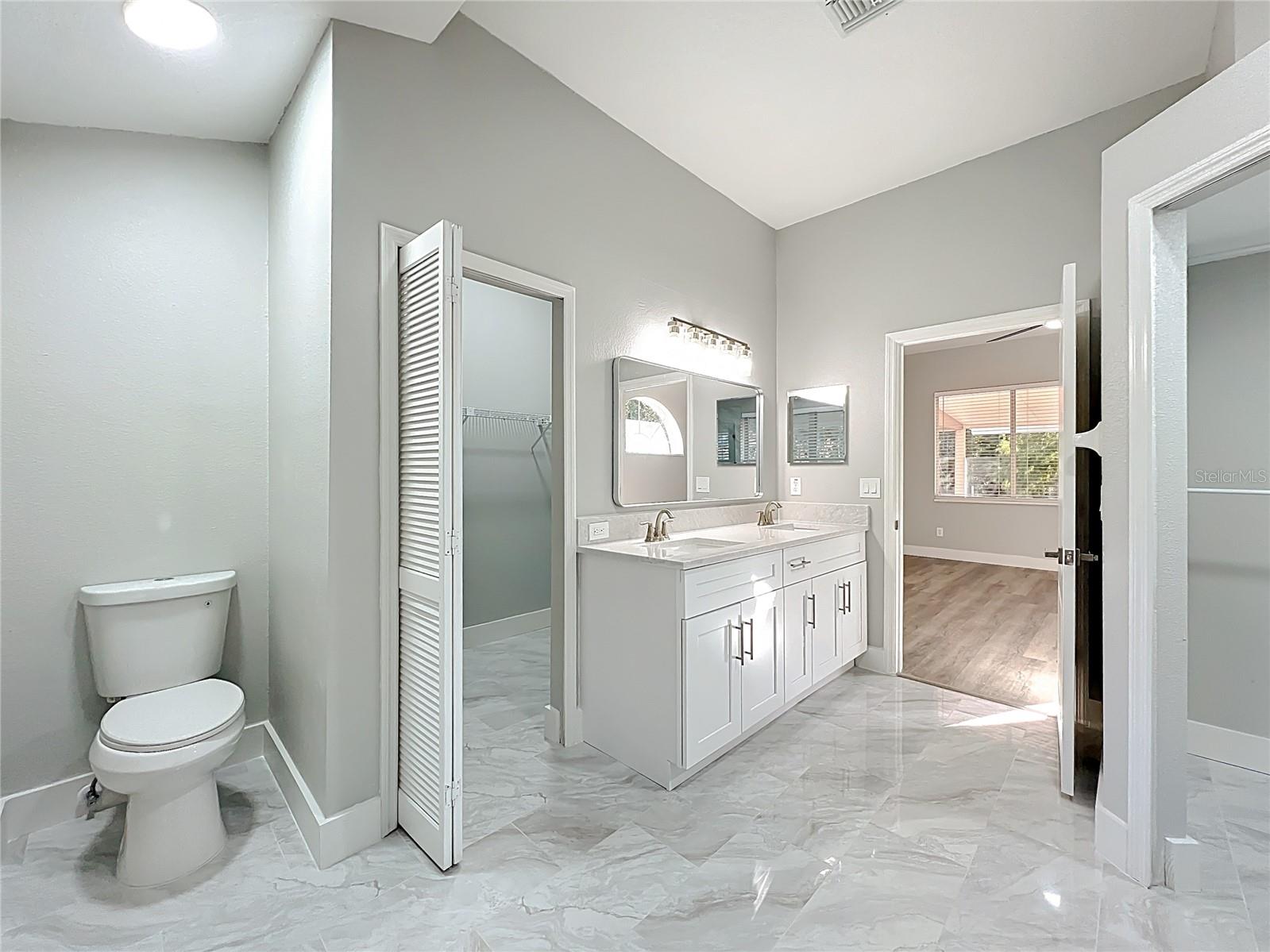 Image 44 of 55 For 1002 Beckstrom Drive