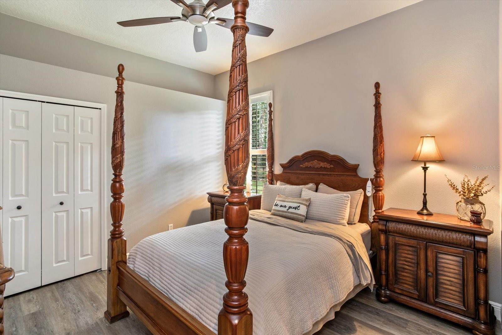 Image 29 of 41 For 8158 Emerald Forest Court