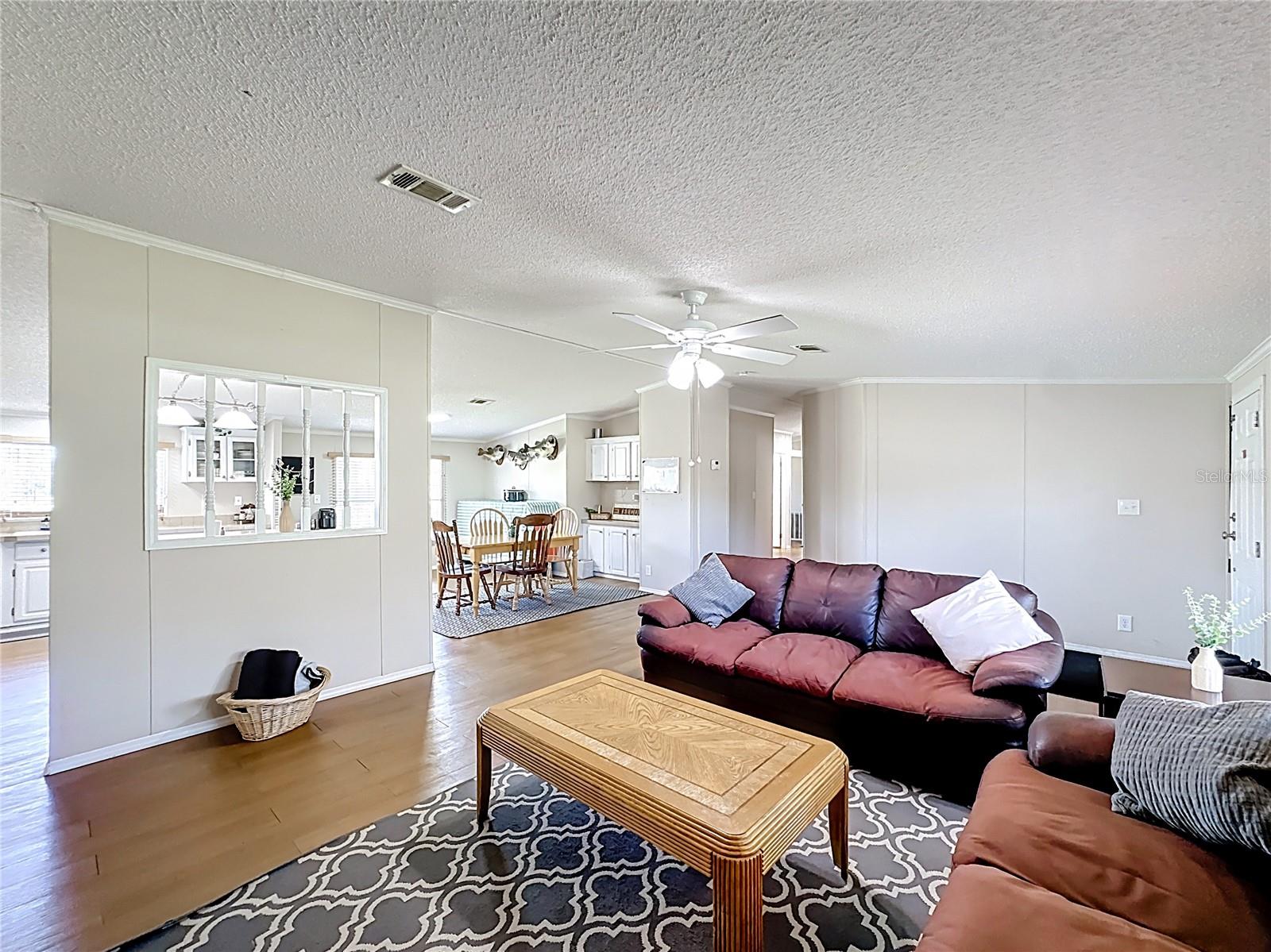 Image 11 of 43 For 5175 Topeka Avenue