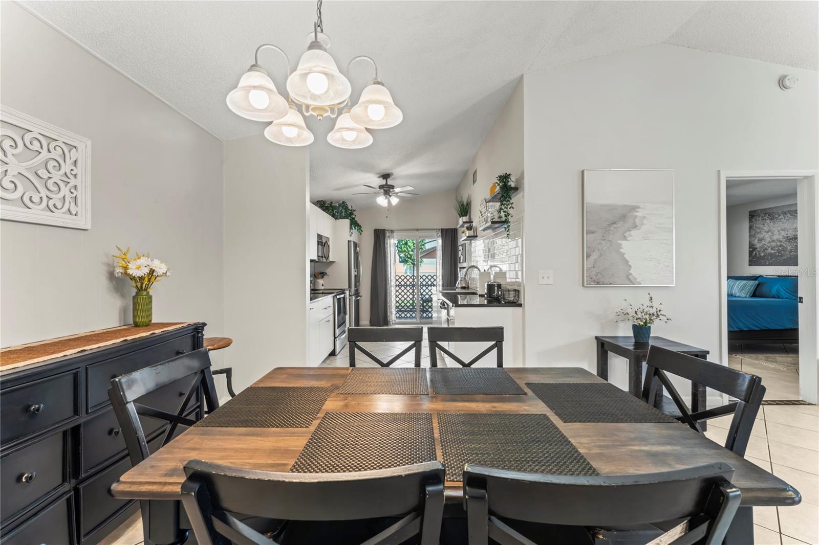 Image 16 of 43 For 8745 Sol Terrace