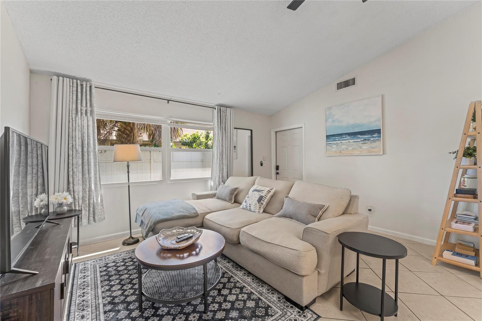 Image 2 of 43 For 8745 Sol Terrace