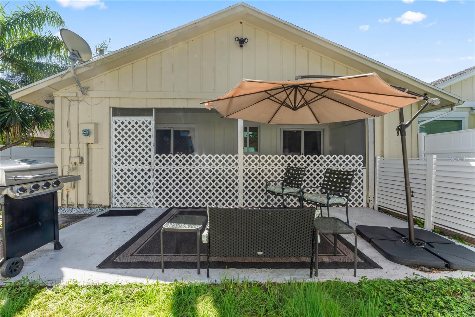 Image 39 of 43 For 8745 Sol Terrace