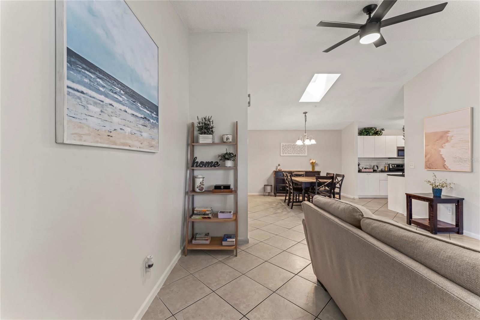 Image 5 of 43 For 8745 Sol Terrace