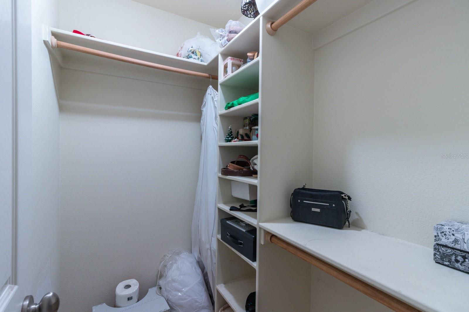 Image 14 of 86 For 560 Lake Pleasant Road