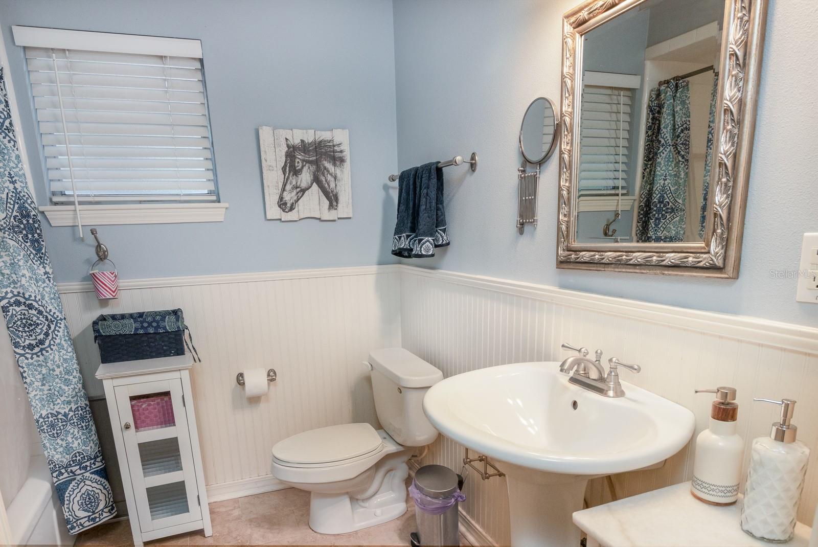 Image 18 of 86 For 560 Lake Pleasant Road