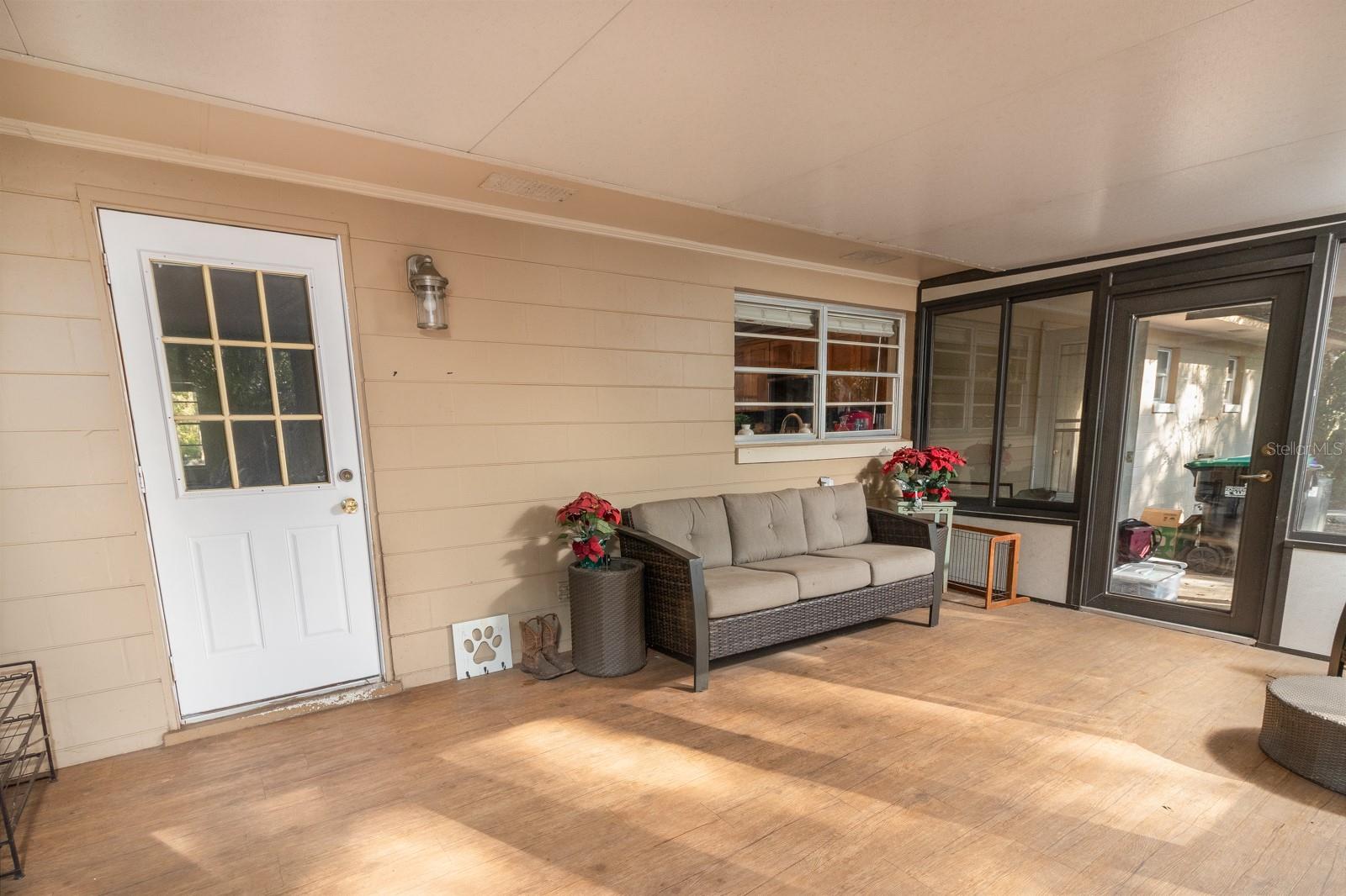 Image 21 of 86 For 560 Lake Pleasant Road