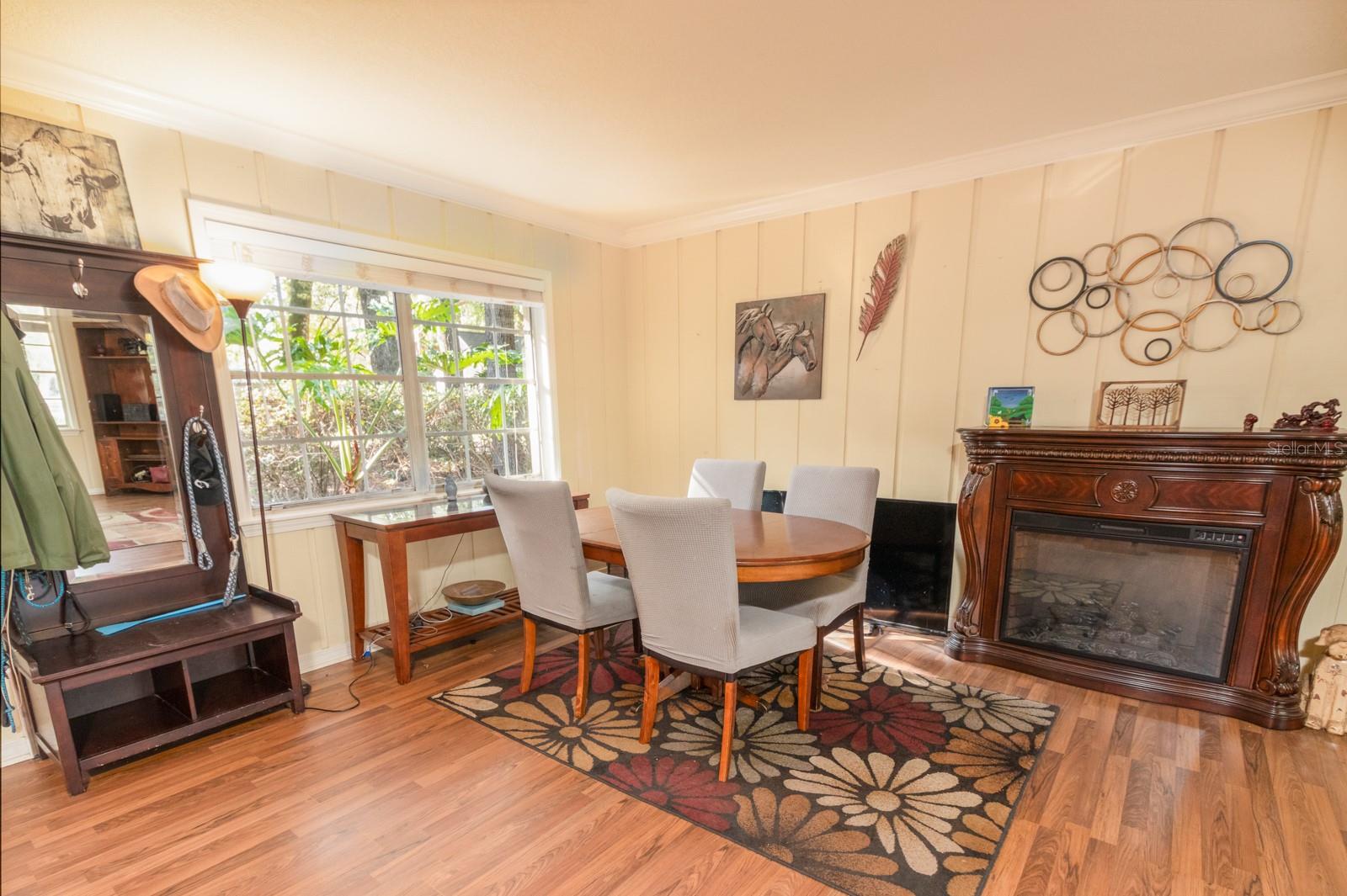 Image 3 of 86 For 560 Lake Pleasant Road