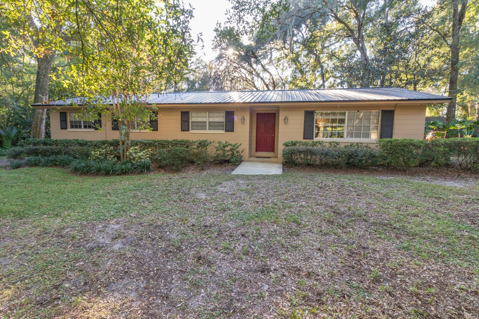 Image 60 of 86 For 560 Lake Pleasant Road