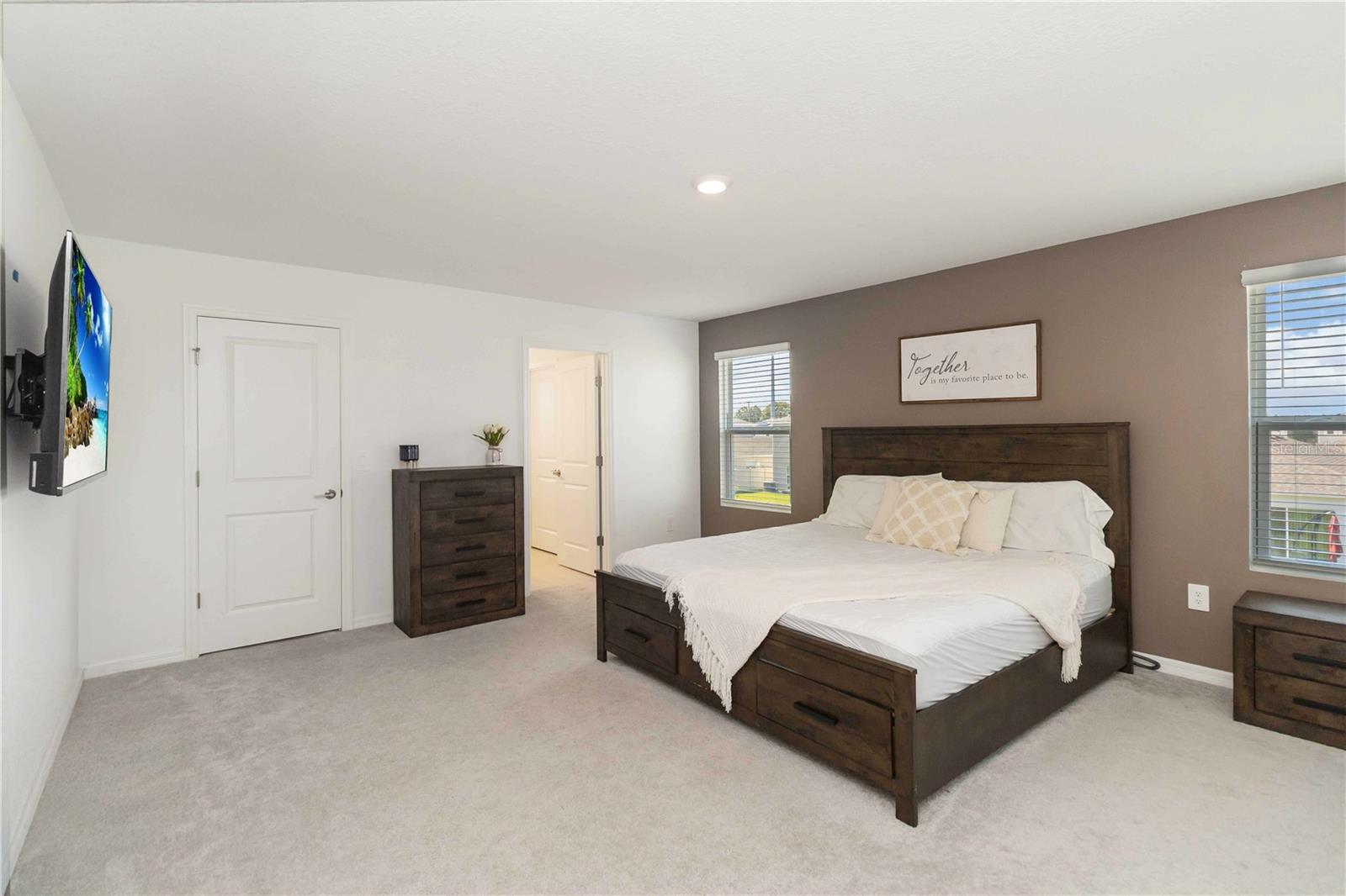 Image 14 of 29 For 212 Acorn Road