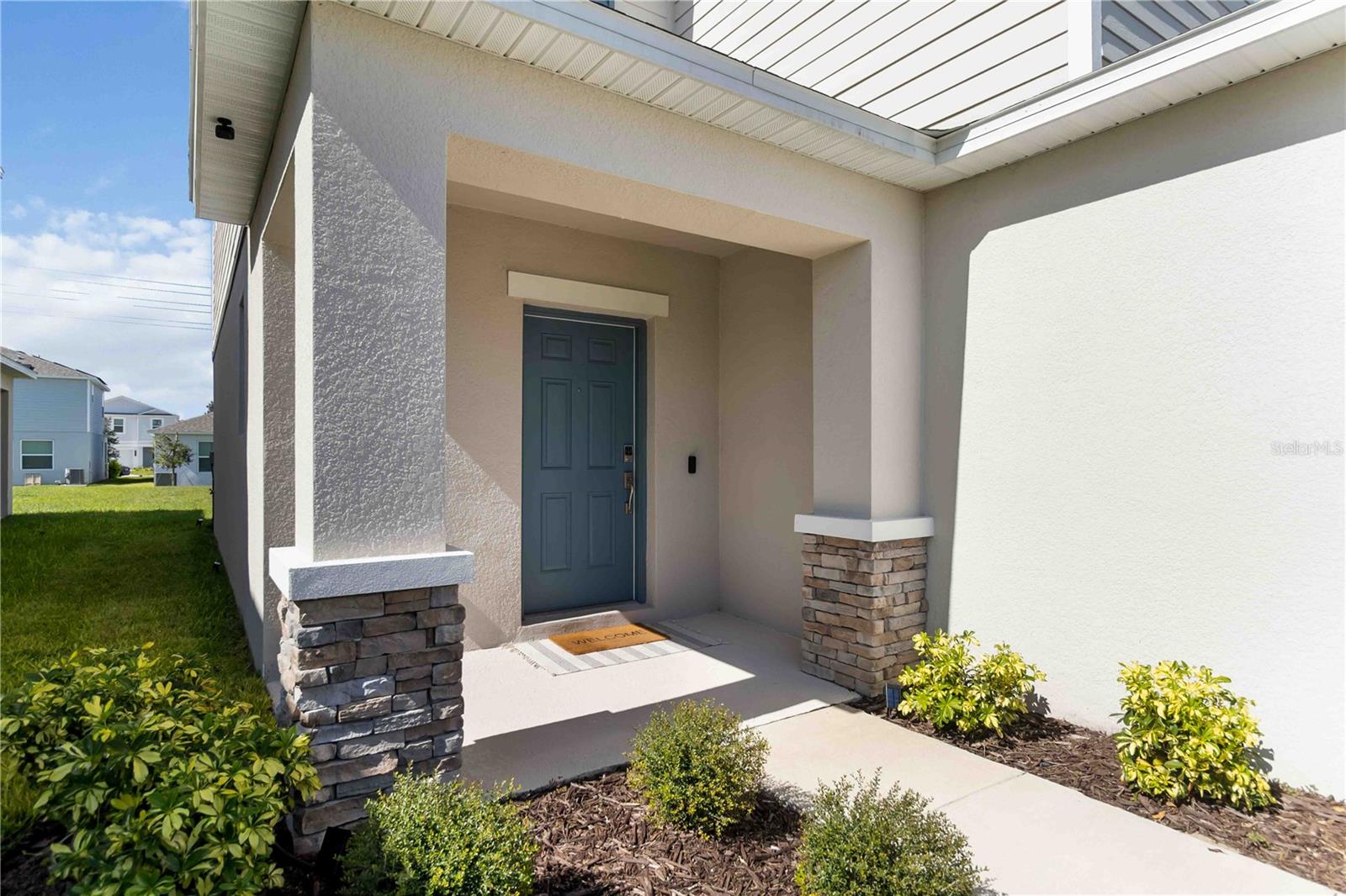 Image 4 of 29 For 212 Acorn Road