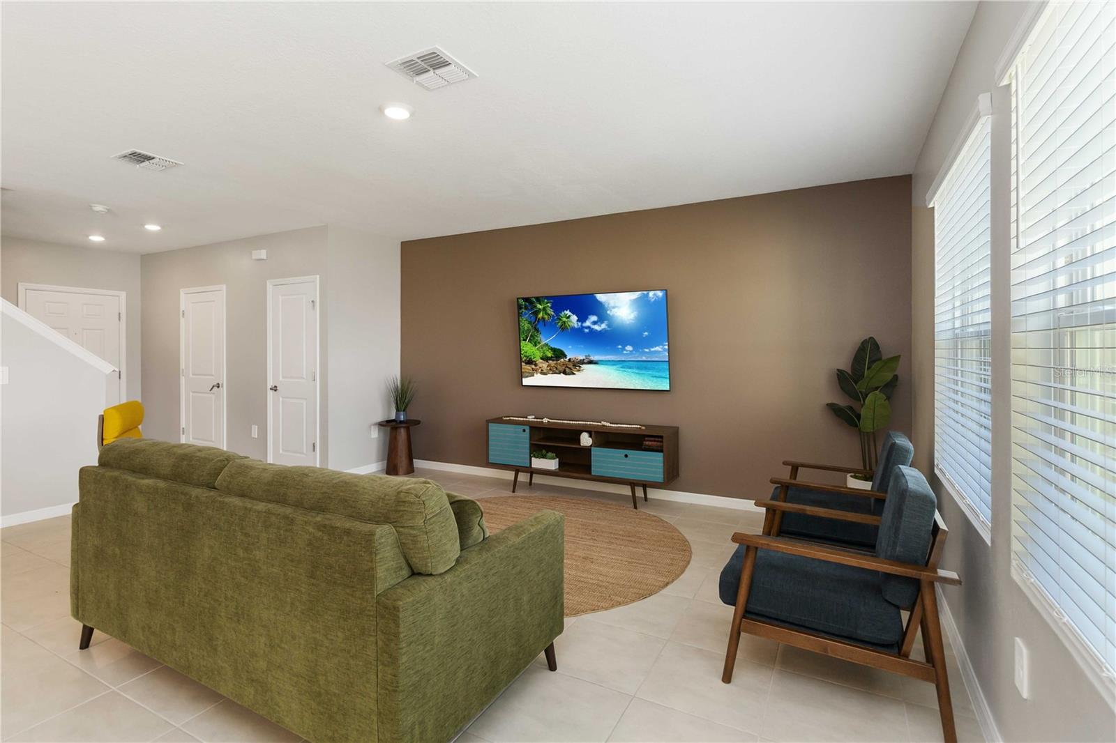 Image 8 of 29 For 212 Acorn Road