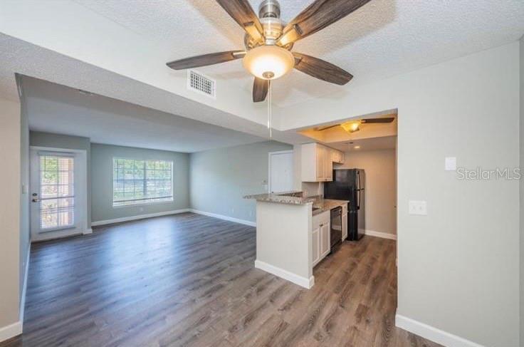 Image 10 of 32 For 10200 Gandy Blvd N  1116