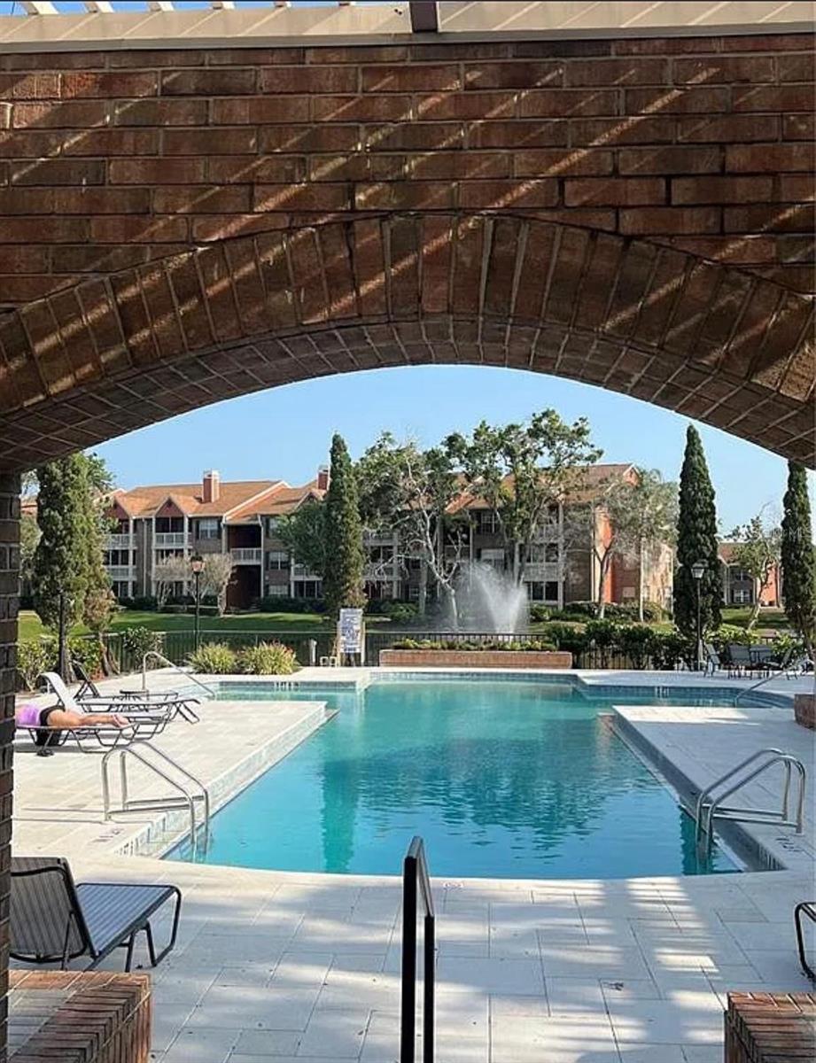 Image 25 of 32 For 10200 Gandy Blvd N  1116