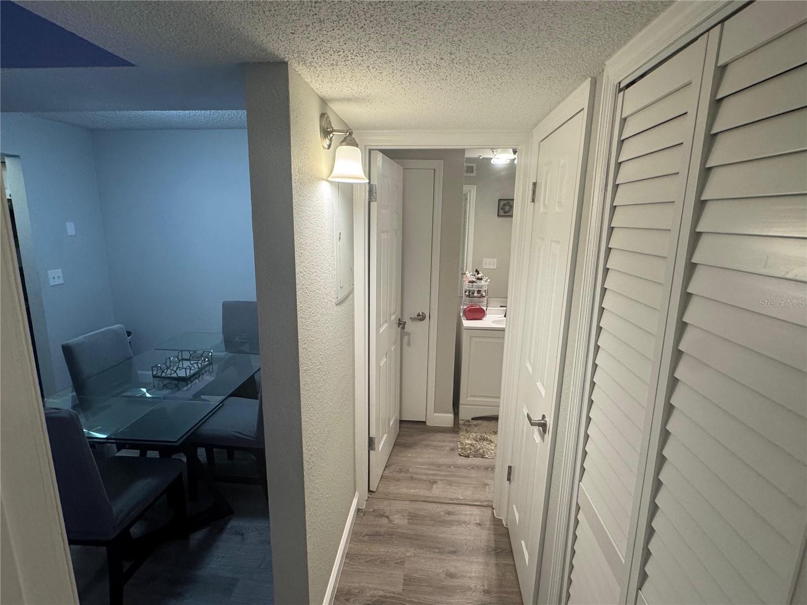 Image 29 of 32 For 10200 Gandy Blvd N  1116