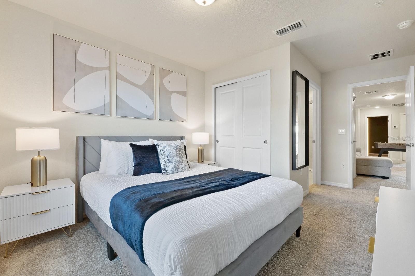 Image 20 of 54 For 1290 Shoreside Street