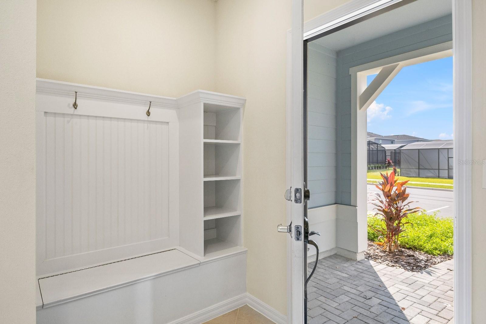 Image 46 of 54 For 1290 Shoreside Street