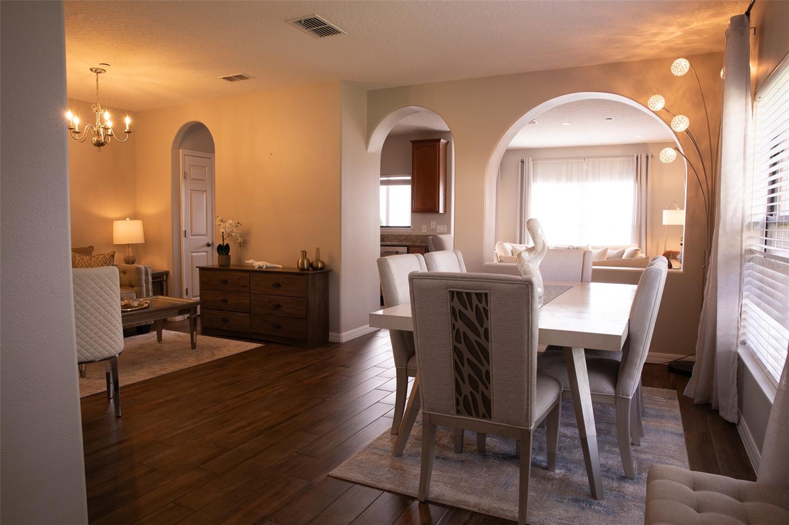 Image 9 of 43 For 6198 Tivoli Gardens Boulevard